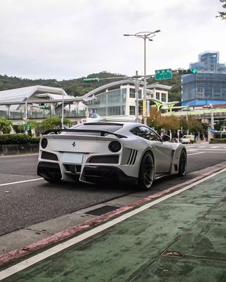 Ferrari F12 Каркас из углеродного волокна Kit F12 Novitec N-largo стиль передний и задний бампер колесная арка F12 передний рот диффузер спойлер