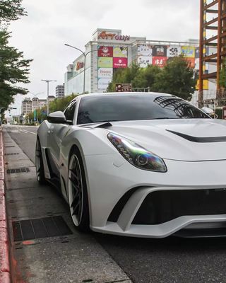 Ferrari F12 Каркас из углеродного волокна Kit F12 Novitec N-largo стиль передний и задний бампер колесная арка F12 передний рот диффузер спойлер