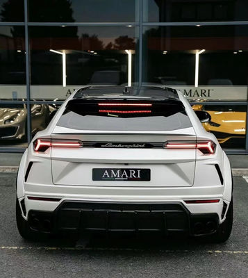 1016 Style Wide Body Kit для Lamborghini Urus Углеродные волокна Корпусный комплект Urus Углеродные волокна Передняя губа Диффузерный спойлер Hood Широкий корпус