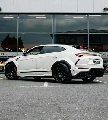 1016 Style Wide Body Kit для Lamborghini Urus Углеродные волокна Корпусный комплект Urus Углеродные волокна Передняя губа Диффузерный спойлер Hood Широкий корпус