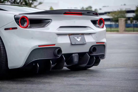 Для Ferrari 488 Комплект корпуса из углеродного волокна