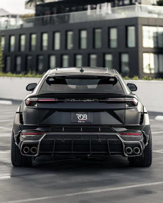 Черный кузов Ламборгини URUS Усовершенствованный 1016 Hood Spoiler Wide Body Kit
