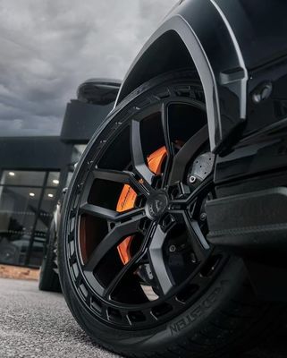 Корпусный комплект Urus Lamborghini UB Style Передний губный диффузор Спойлер Lamborghini Широкофюзеляжный Urus