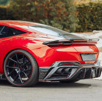 Для Ferrari Roma Корпус из углеродного волокна
