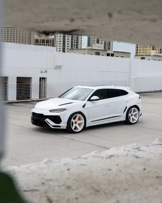 Lamborghini URUS Carbon Body Kit NT Style Передний губный диффузер Спойлер