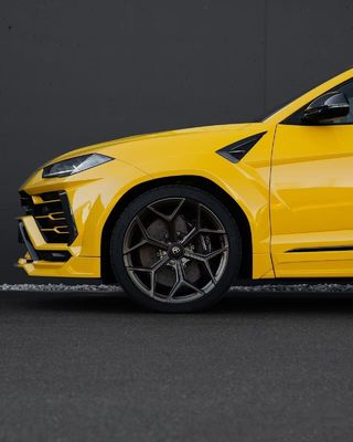 Желтый Lamborghini Urus Body Kit Углеродные волокна передняя губа