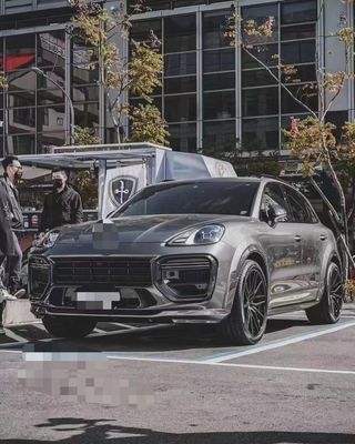 Комплект корпуса из углеродного волокна Cayenne для Porsche Cayenne MTR Сухой корпус из углеродного волокна