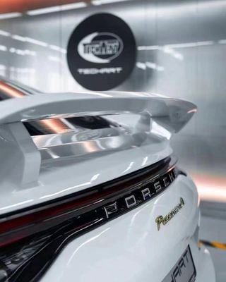 Автозапчасти для Porsche Palamela 971 Спойлер Паламела 971 была модернизирована с Спойлером из углеродного волокна стиля Techart