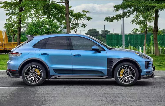 Для Porsche Mancan Carbon Fiber Body Kit Mancan модернизирует картонный диффузер передних губ в стиле CMST