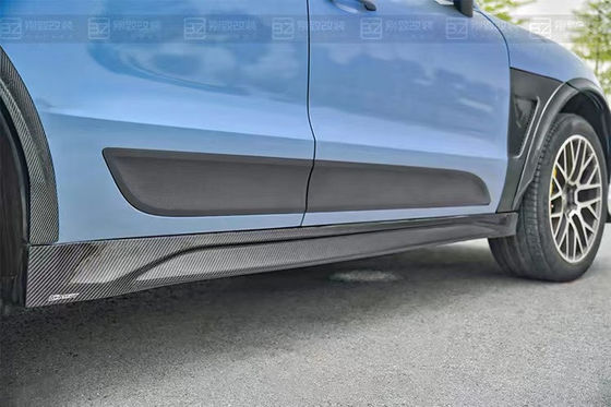 Для Porsche Mancan Carbon Fiber Body Kit Mancan модернизирует картонный диффузер передних губ в стиле CMST