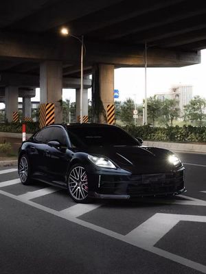 Паламела 976 Porsche Body Kit Заменить передний губный диффузер Боковый юбку