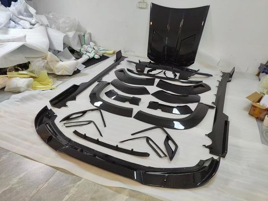 Для BMW XM Углеродные волокна Широкостроительный комплект XM Upgrades RNG-стиль Углеродные волокна Передний губный диффузер Колесо арки Спойлер Hood Широкостроительный корпус