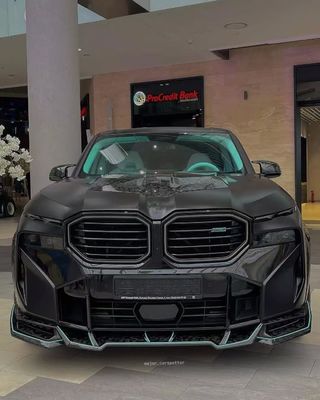 XM Bmw Wide Body Kit Углеродное волокно Передний губный спойлер Черный Bmw Боковая юбка Колесная арка