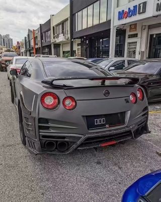 Для Nissan GTR R35 Углеродные волокна корпус Kit GTR Обновленный верхний стиль Углеродные волокна передний и задний бампер Боковые юбки спойлеры