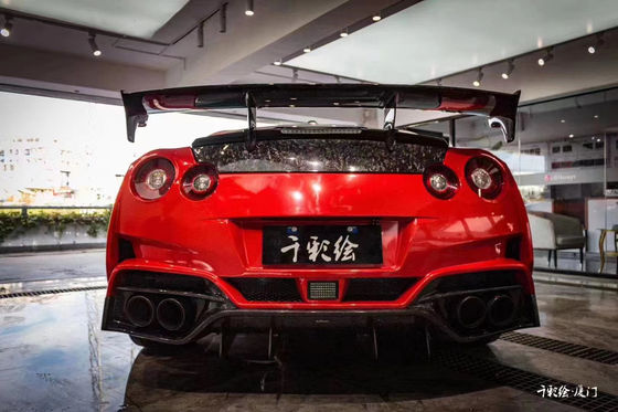 Для Nissan GTR корпусный комплект GTR R35 обновляет корпусный комплект из углеродного волокна в стиле VARIS